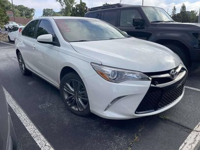 Used 2017 Toyota Camry SE