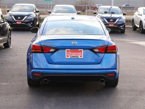 Certified 2025 Nissan Altima 2.5 SR w/ SR Premium Package image 6