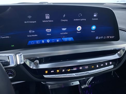 Certified 2024 Cadillac Lyriq Luxury w/ LPO, Floor Liner Package image 5