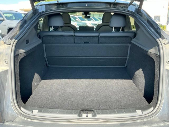 Used 2026 Tesla Model Y 2WD image 9
