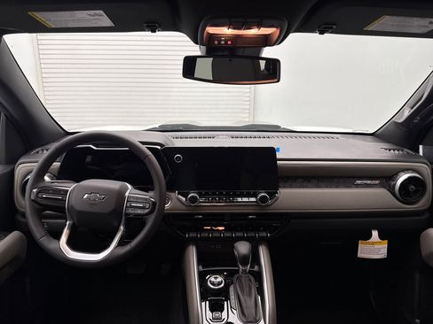 New 2026 Chevrolet Colorado ZR2 image 15