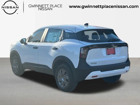 New 2026 Nissan Kicks S image 7