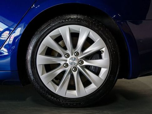 Used 2018 Tesla Model S AWD image 50