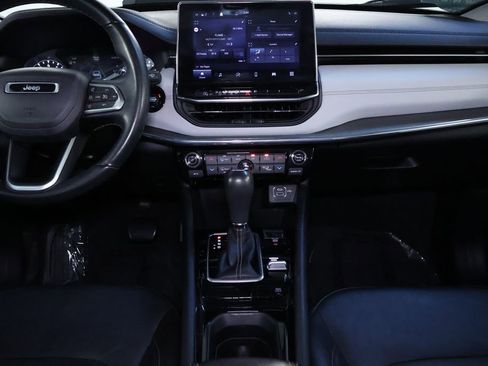 Used 2022 Jeep Compass Limited image 20