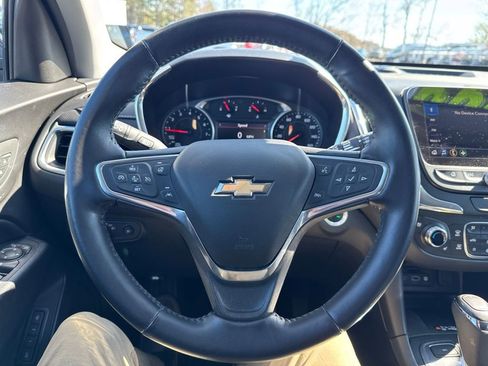 Used 2020 Chevrolet Equinox Premier AWD/4WD image 24