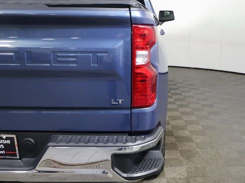 Used 2024 Chevrolet Silverado 1500 LT image 17