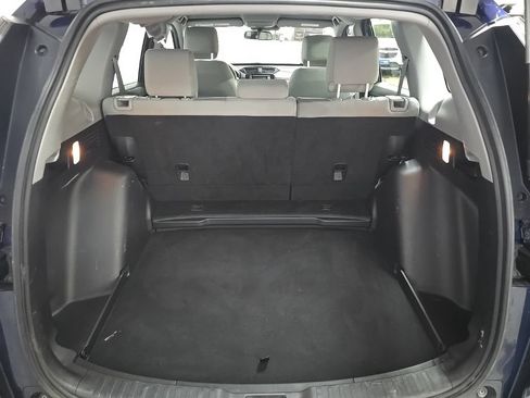 Used 2020 Honda CR-V LX image 11
