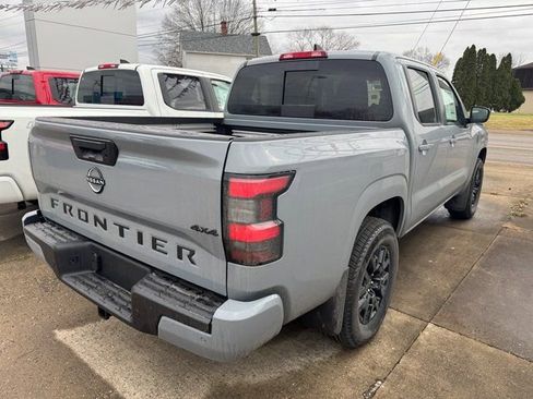 New 2026 Nissan Frontier SV image 2