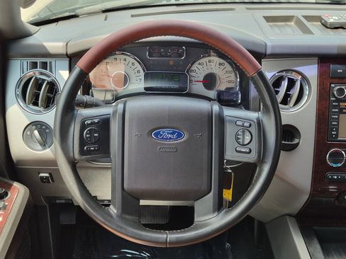 Used 2008 Ford Expedition King Ranch RWD image 13