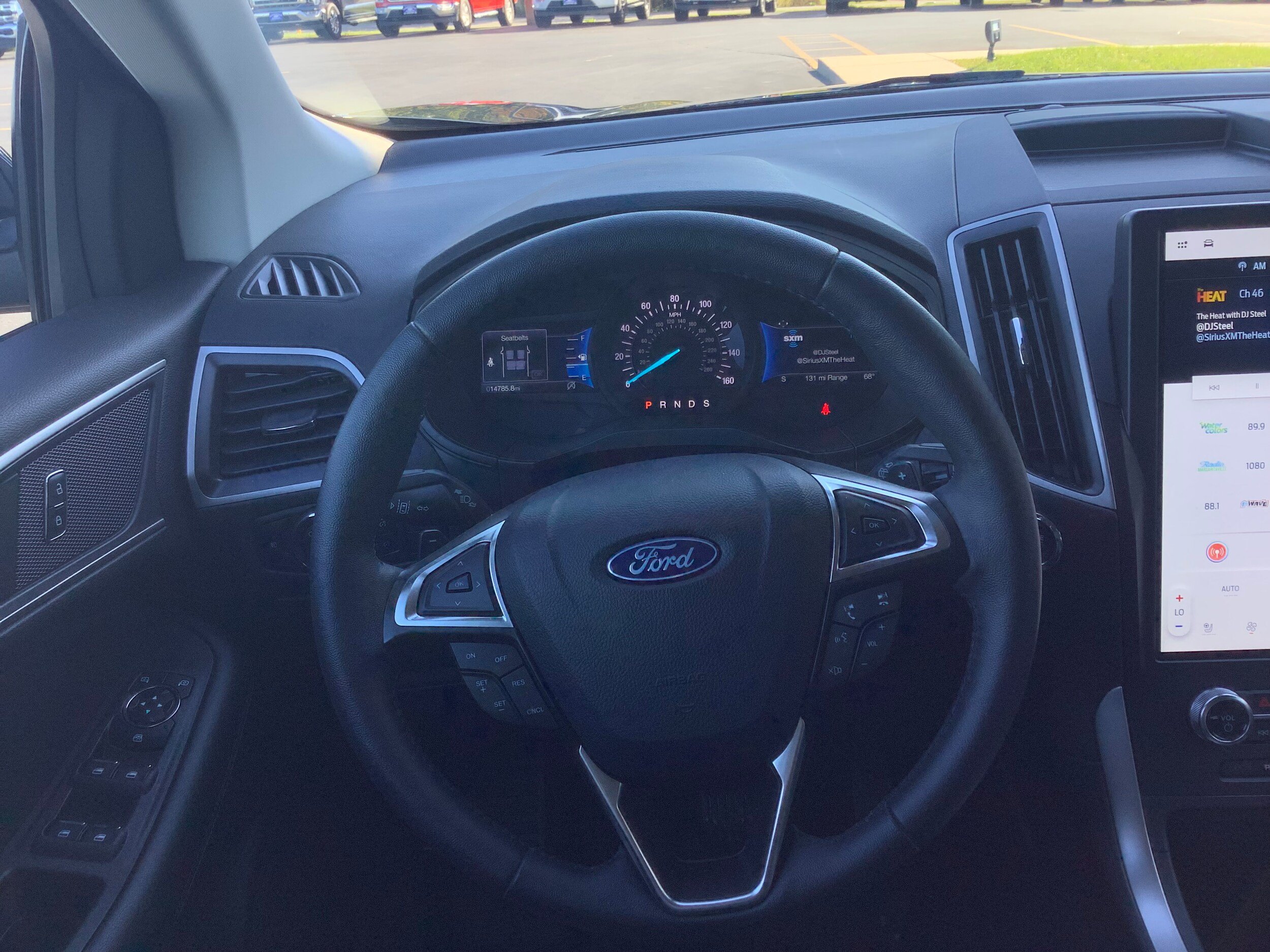 Used 2023 Ford Edge SEL w/ Convenience Package AWD/4WD image 8