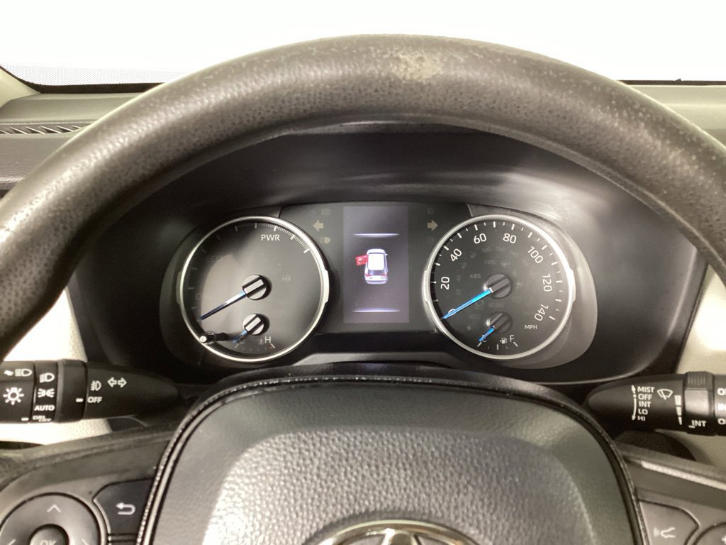 Used 2021 Toyota RAV4 XLE AWD/4WD image 13