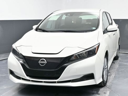 Used 2023 Nissan Leaf S image 5