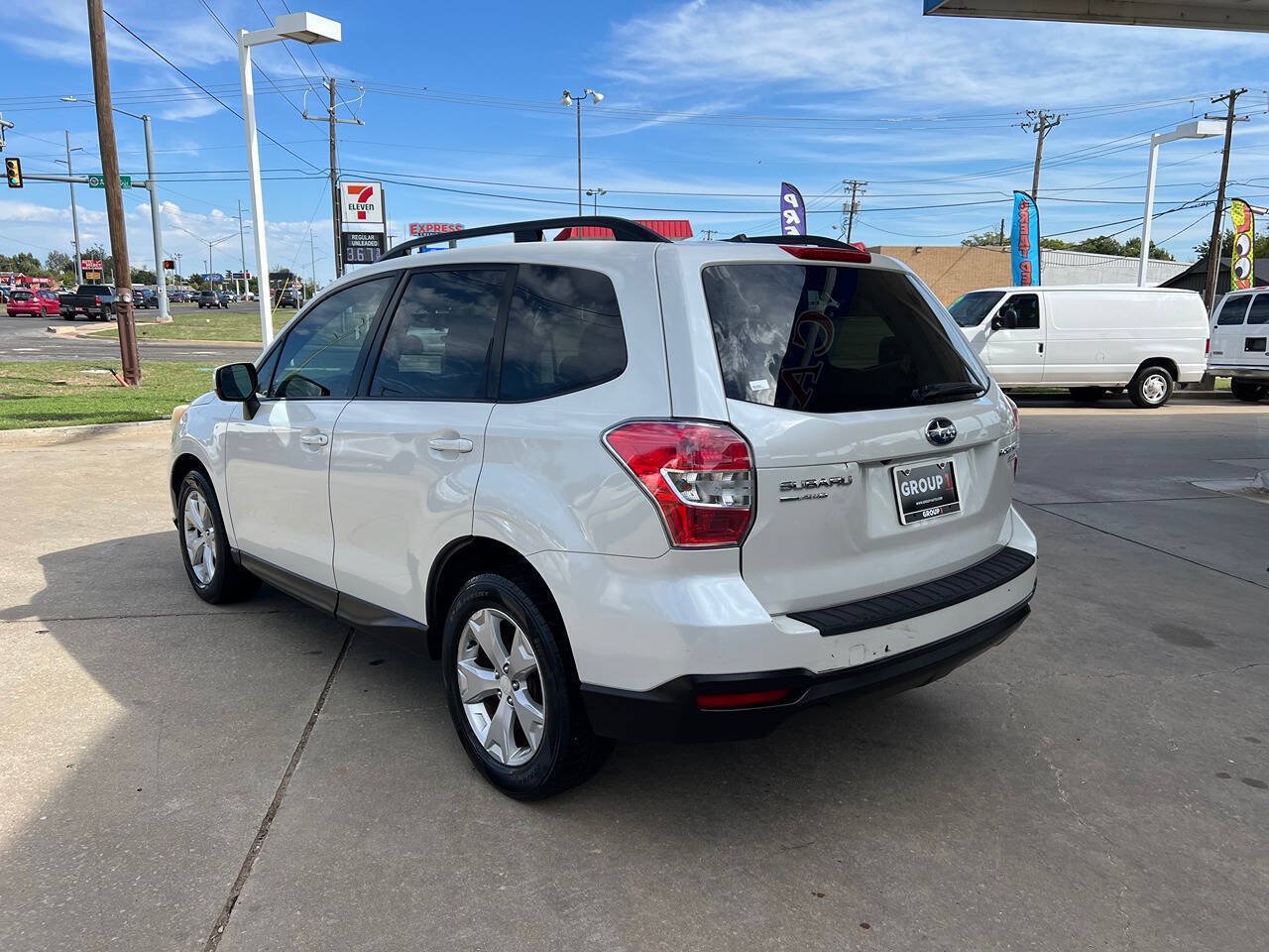 Used 2015 Subaru Forester 2.5i Premium AWD/4WD image 5