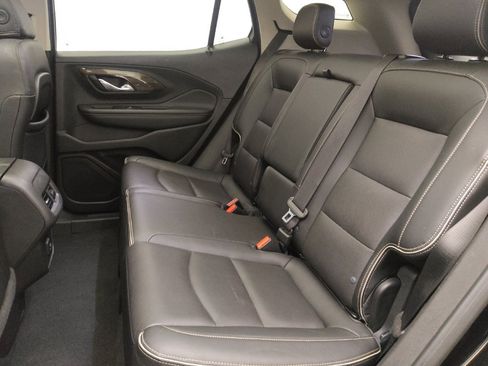 Used 2019 GMC Terrain Denali w/ Advanced Safety Package image 18