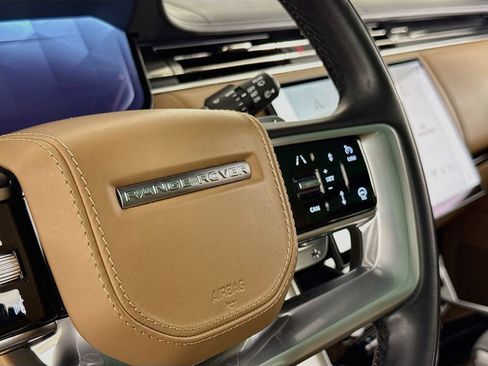 Used 2023 Land Rover Range Rover Autobiography AWD/4WD image 19