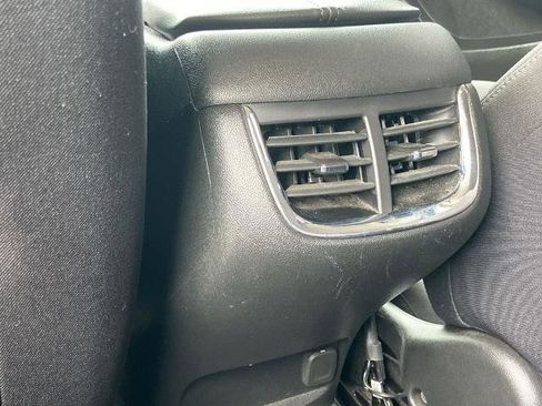 Used 2023 Chevrolet Malibu LT FWD image 16