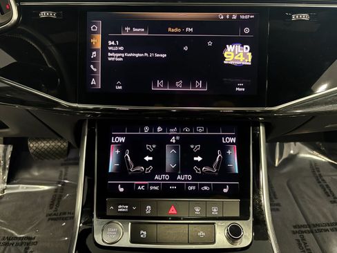 Used 2019 Audi Q8 Premium w/ Convenience Package AWD/4WD image 27