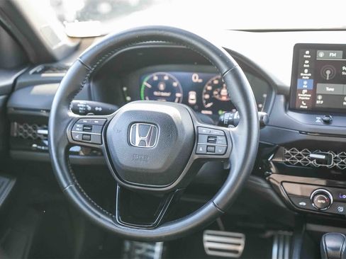 Used 2024 Honda Accord Sport image 14