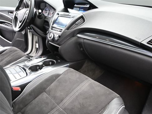 Used 2019 Acura MDX A-Spec image 17