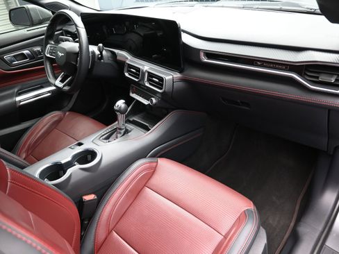 Used 2024 Ford Mustang GT Premium image 37