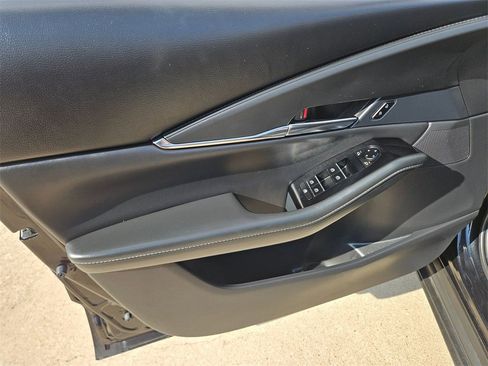 Used 2025 MAZDA CX-30 AWD 2.5 S w/ Preferred Package image 13