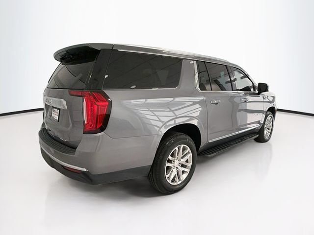 Certified 2022 GMC Yukon XL SLT w/ SLT Luxury Package AWD/4WD image 7