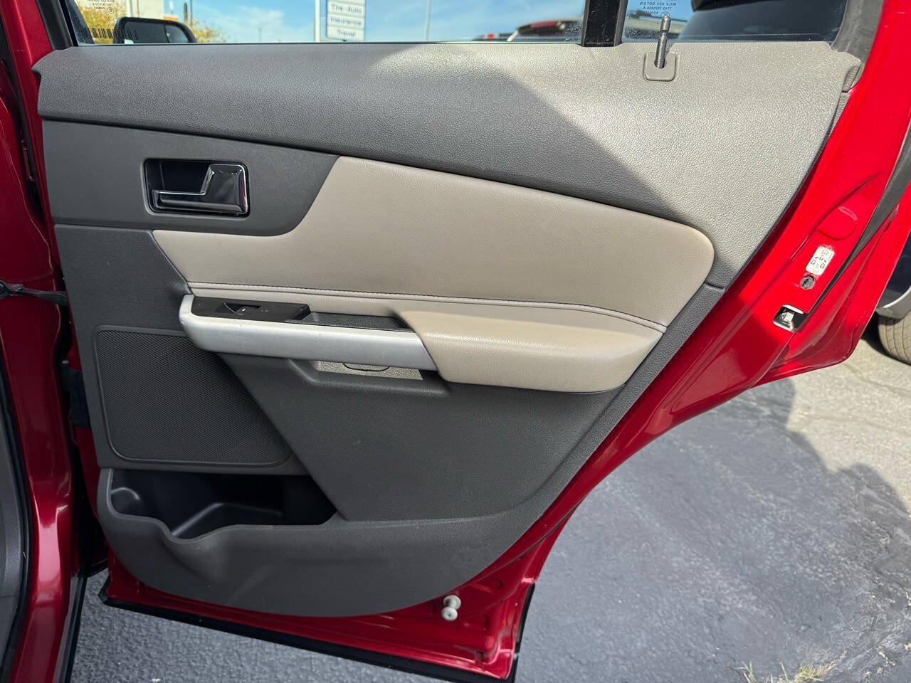 Used 2013 Ford Edge Limited FWD image 21