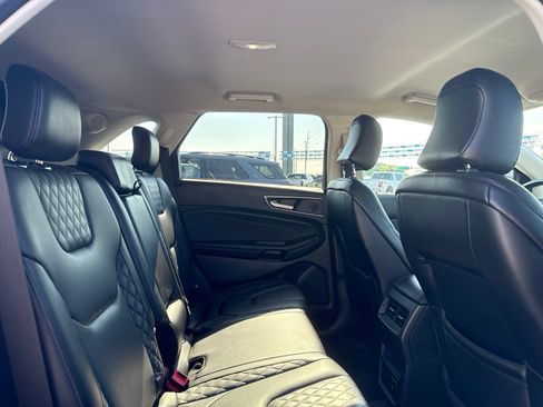 Used 2024 Ford Edge Titanium AWD/4WD image 16