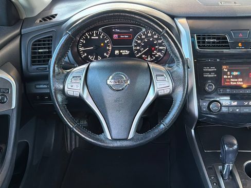 Used 2013 Nissan Altima 2.5 SL FWD image 13