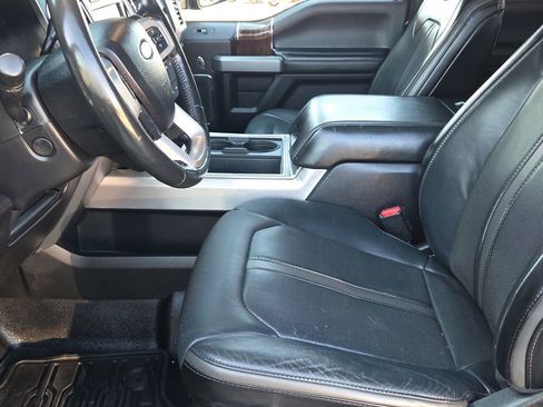 Used 2017 Ford F350 Platinum w/ FX4 Off-Road Package image 17