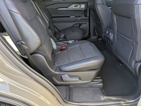 New 2026 Ford Explorer ST w/ Sun And Sound Package image 38