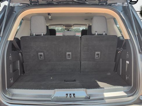 Used 2022 Ford Expedition XLT AWD/4WD image 27