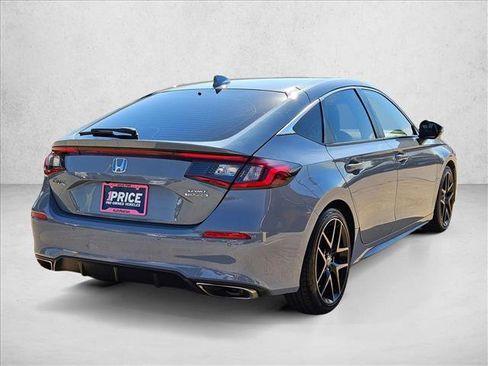 Used 2024 Honda Civic Sport Touring image 5