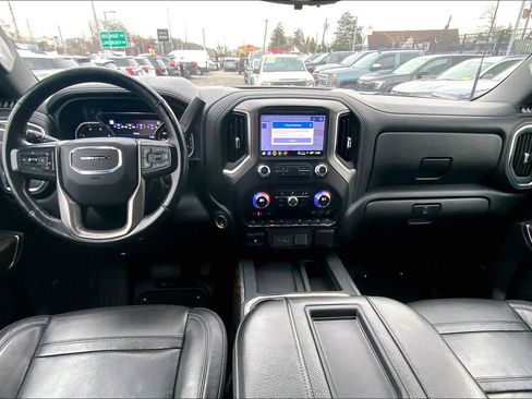 Used 2021 GMC Sierra 2500 Denali w/ Denali Black Diamond Edition image 13