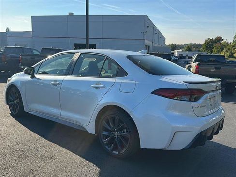 Certified 2024 Toyota Corolla XSE FWD image 3