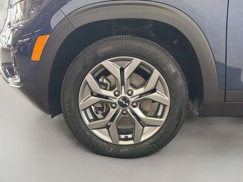 Used 2024 Kia Seltos S image 32