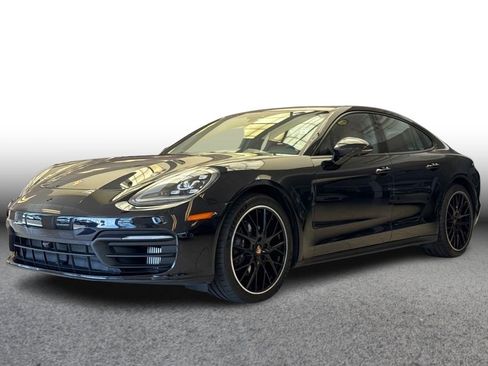 Used 2021 Porsche Panamera image 1