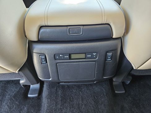 Used 2023 Nissan Armada Platinum w/ Captain's Chairs Package AWD/4WD image 11