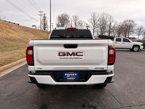 Used 2024 GMC Canyon AT4 w/ Technology Package image 4