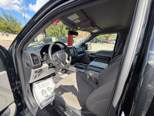 Used 2018 Ford F150 XLT w/ Equipment Group 302A Luxury AWD/4WD image 18
