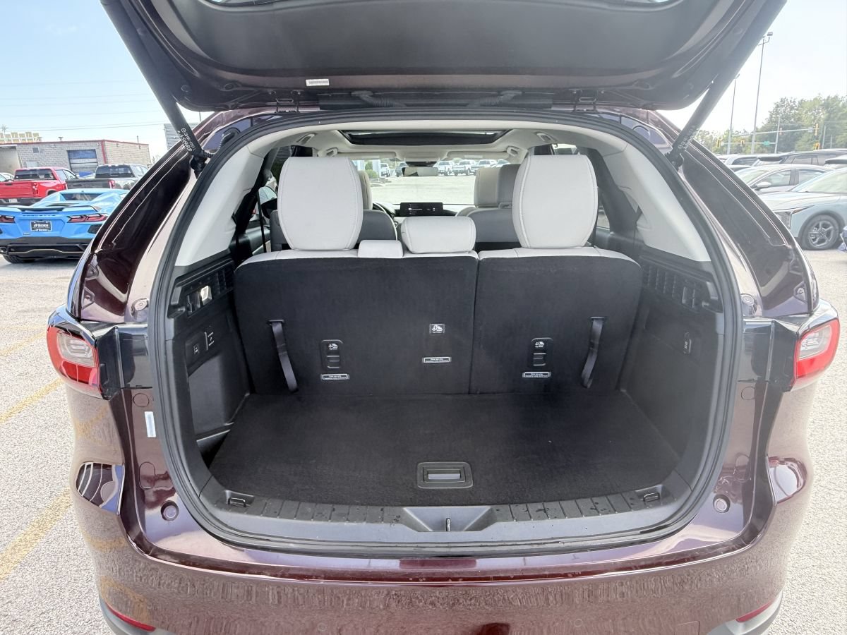 Used 2024 MAZDA CX-90 Plug-In Hybrid w/ Premium Pkg AWD/4WD image 17