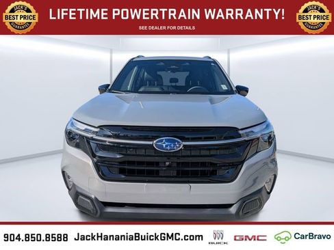 Used 2025 Subaru Forester Touring AWD/4WD image 8