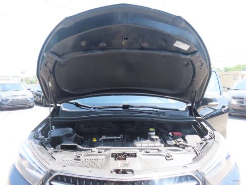 Used 2019 Buick Encore Preferred AWD/4WD image 9