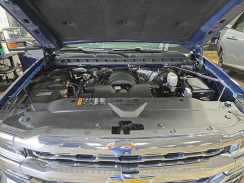Used 2018 Chevrolet Silverado 1500 LTZ w/ Max Trailering Package AWD/4WD image 33