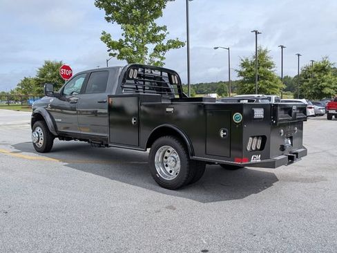New 2026 RAM 5500 4x4 Crew Cab w/ Laramie Trim Package image 12