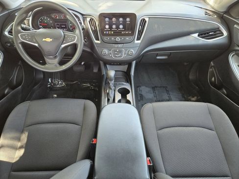 Used 2024 Chevrolet Malibu LS FWD image 18