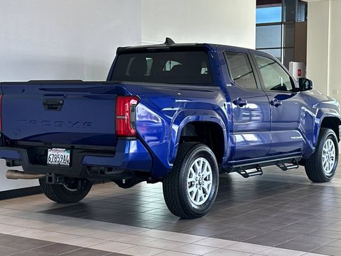 Certified 2024 Toyota Tacoma SR5 RWD image 4