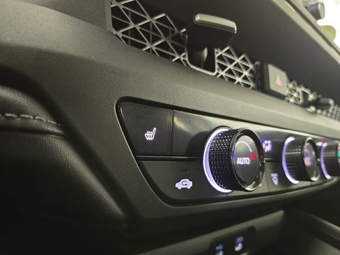 Used 2023 Honda Accord EX image 26