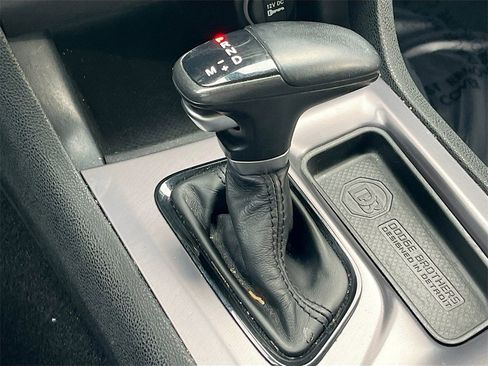 Used 2021 Dodge Charger SXT w/ Driver Convenience Group image 16