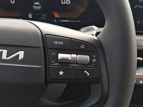 Certified 2026 Kia K4 FWD image 20
